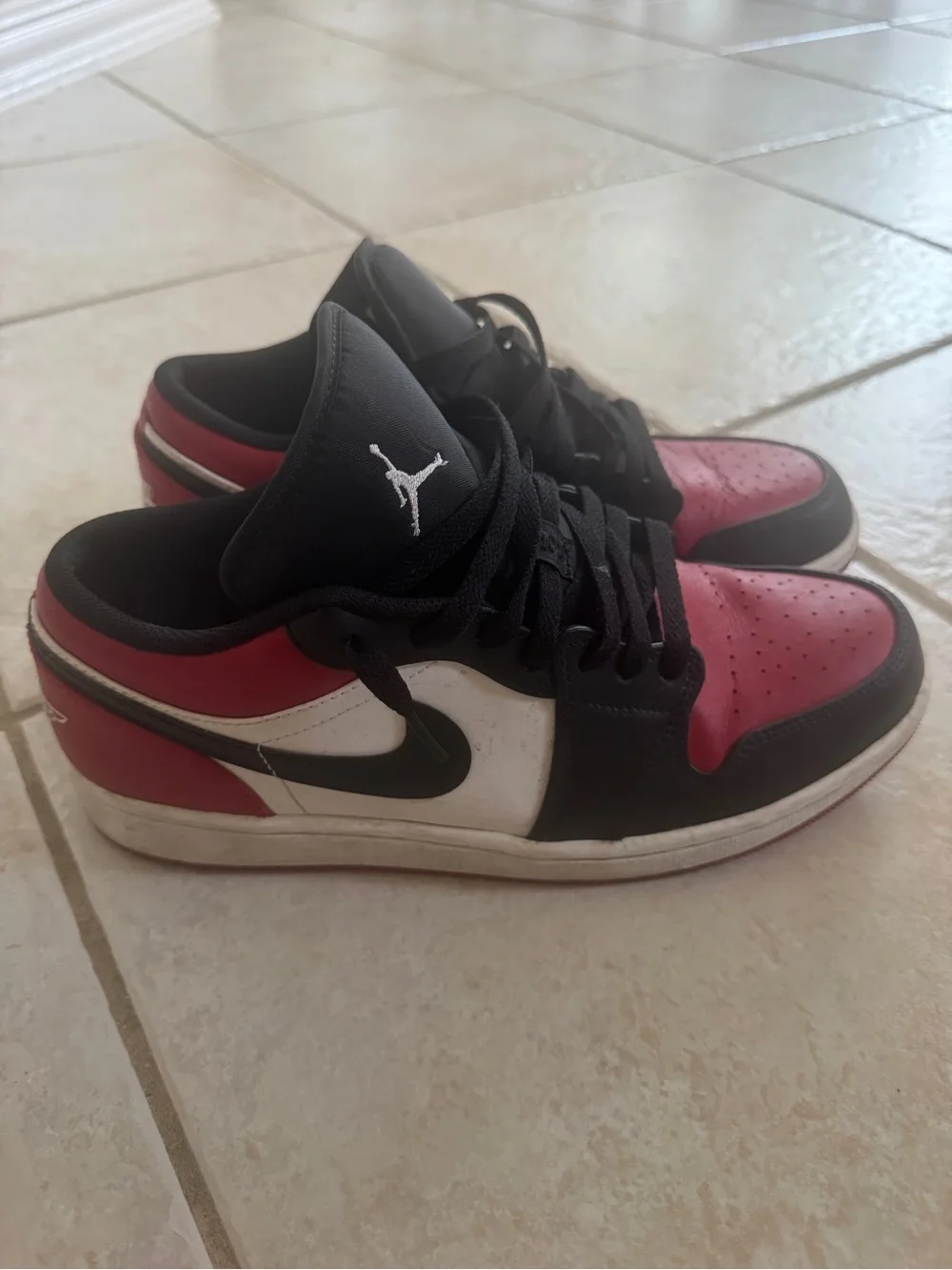 Jordan Low-Top Sneakers in Red, Black & White